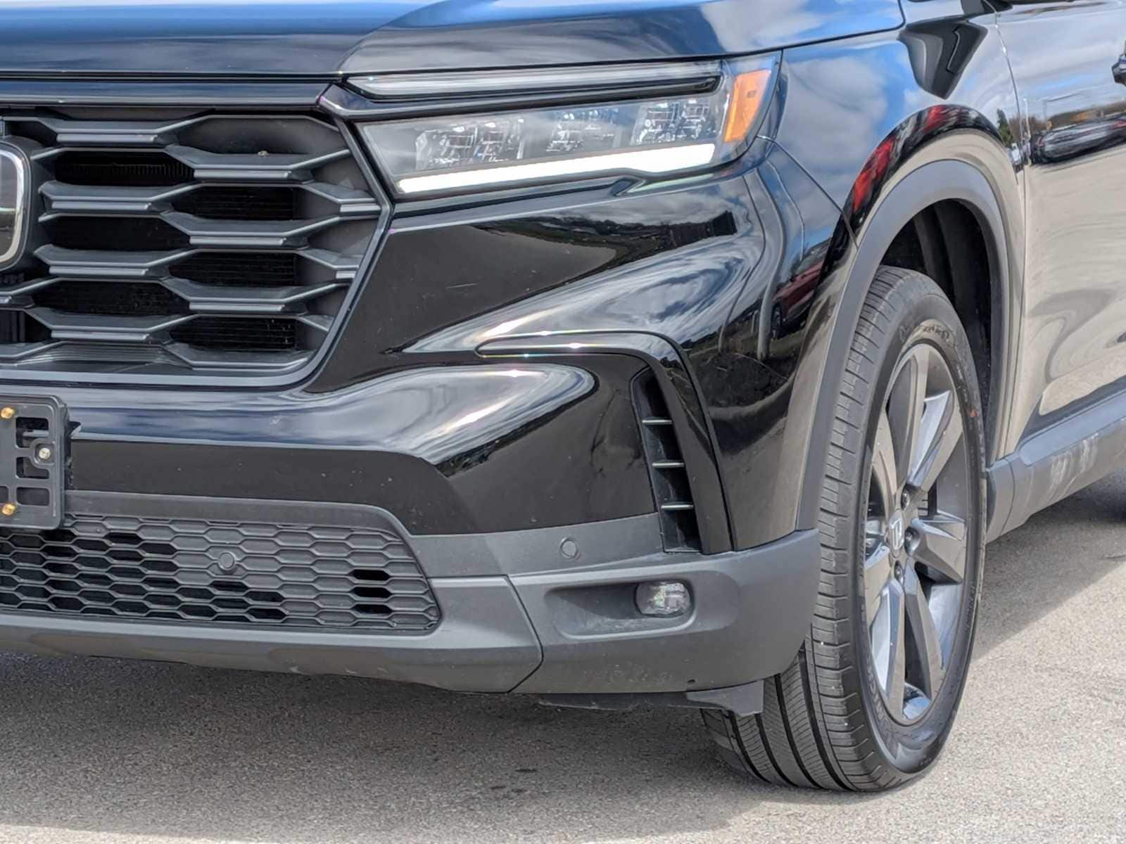 Thumbnail: 2025 Honda Pilot - 10