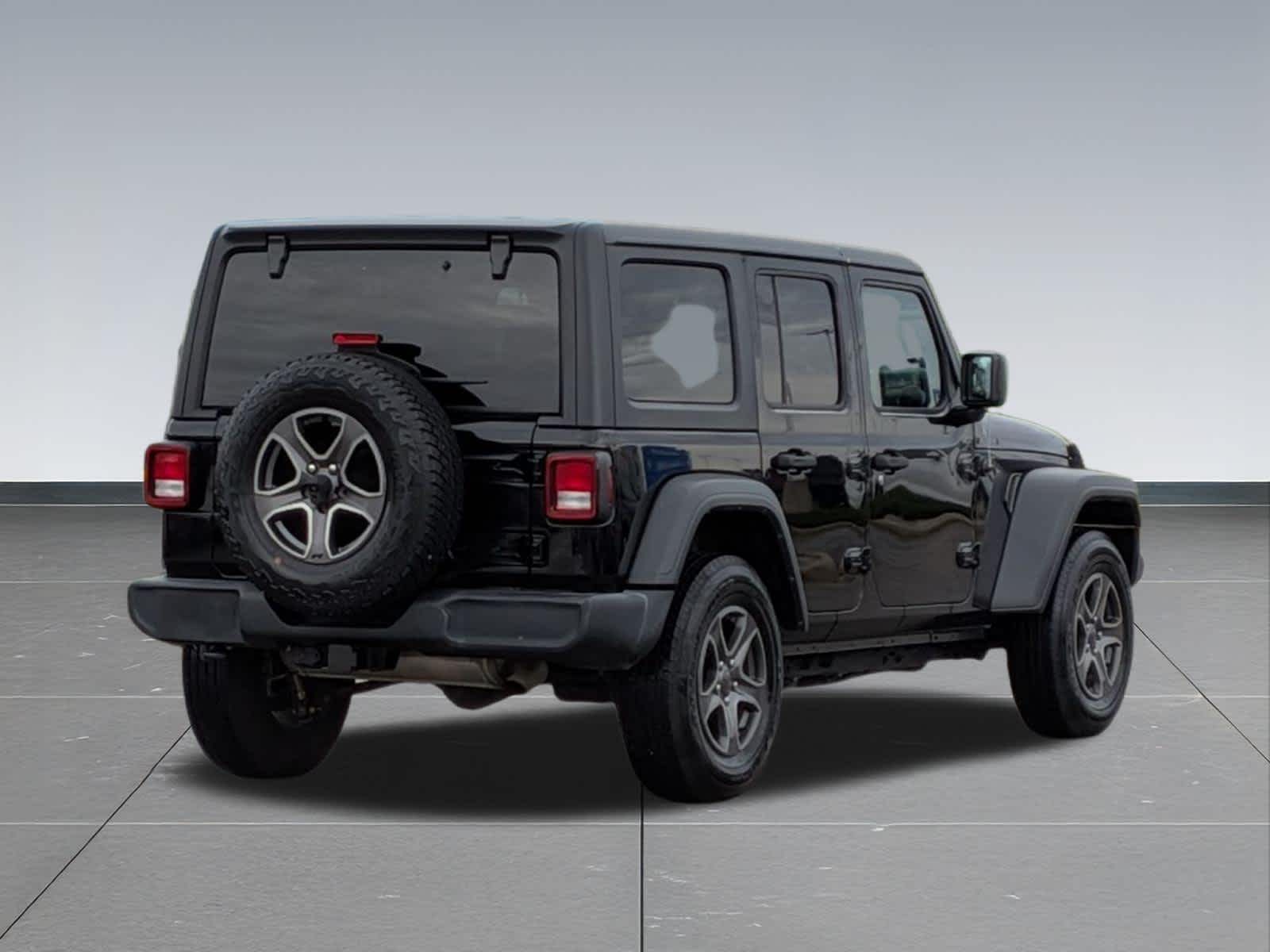 Thumbnail: 2018 Jeep Wrangler - 6