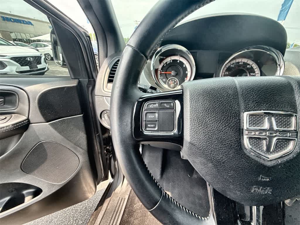 2017 Dodge Grand Caravan SE 22