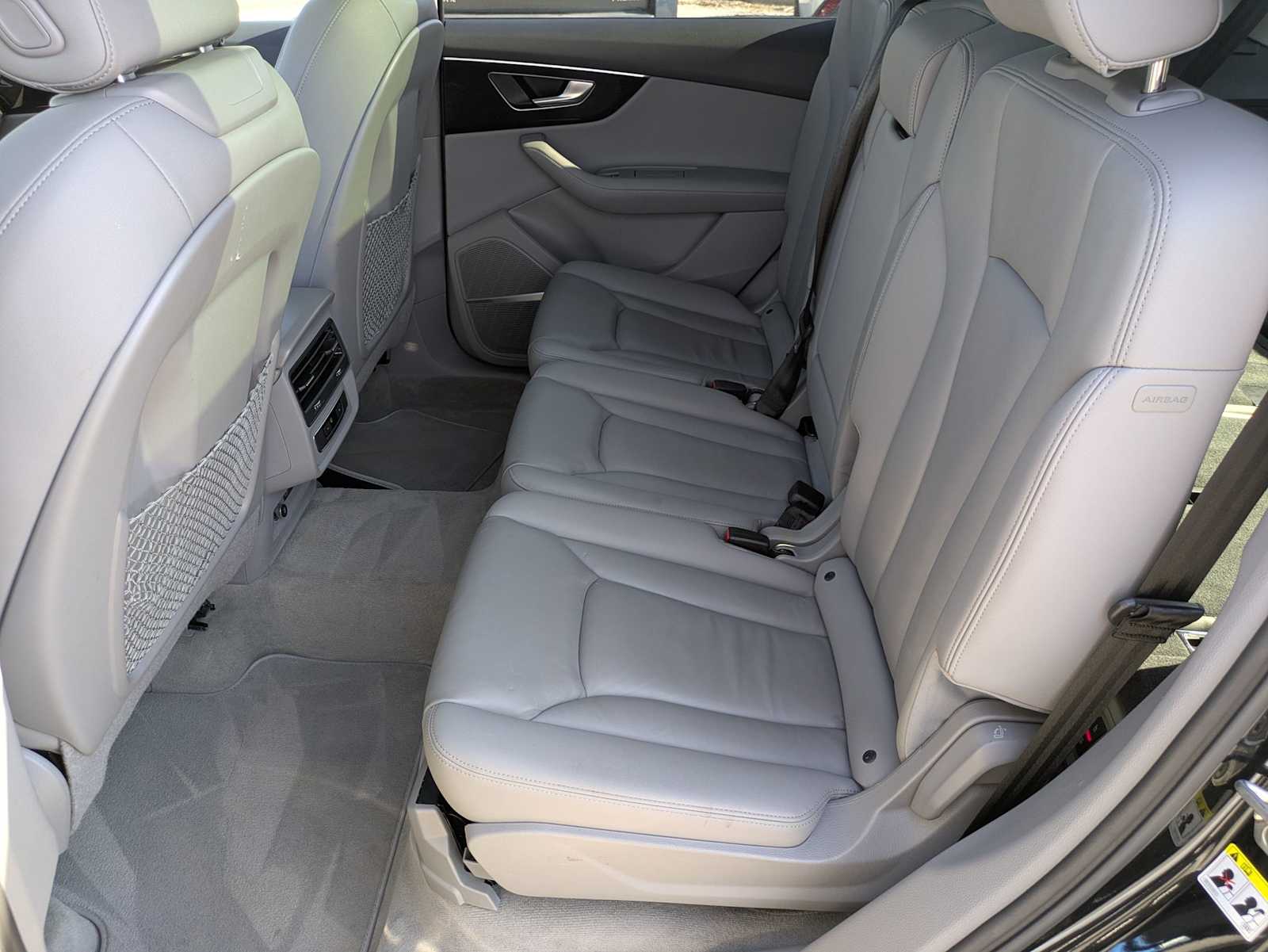 Thumbnail: 2023 Audi Q7 - 19