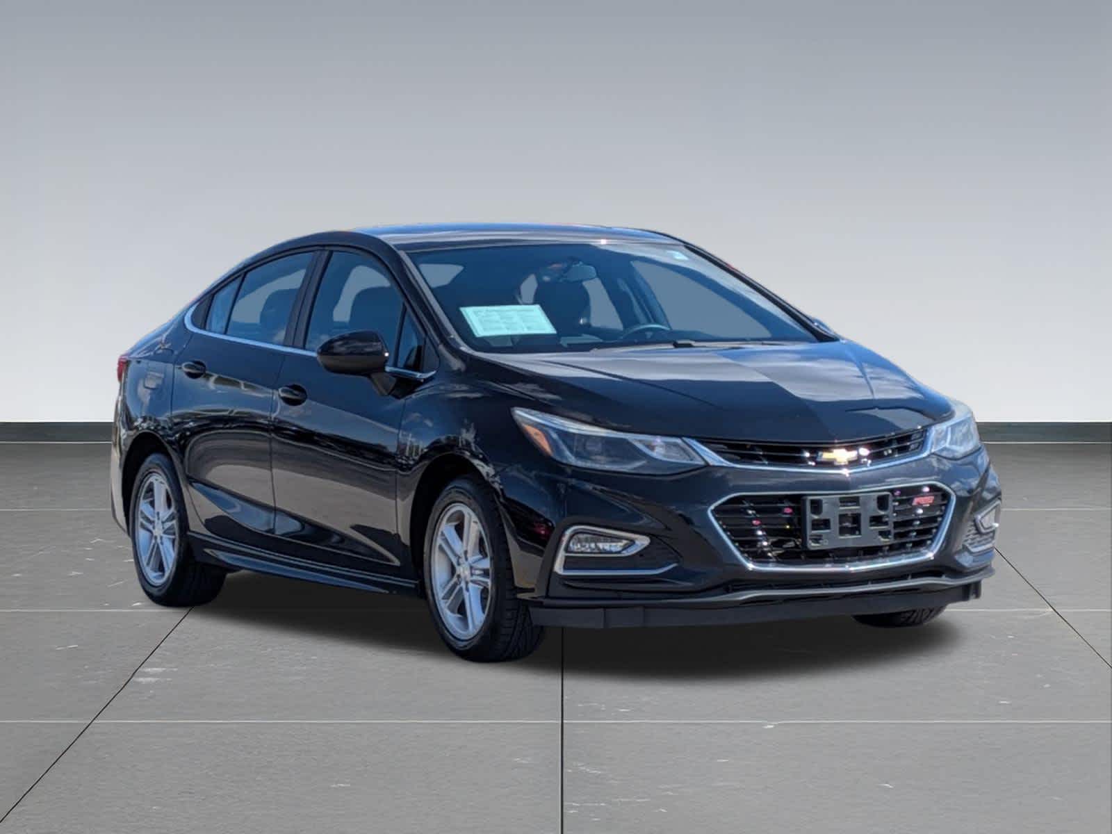 Thumbnail: 2017 Chevrolet Cruze - 7