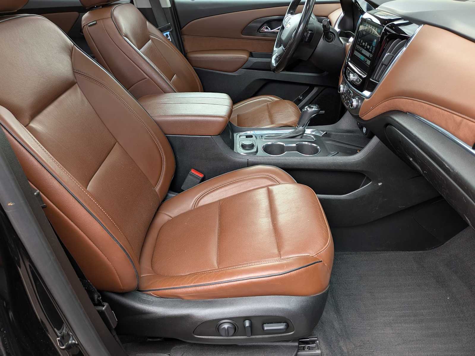 Thumbnail: 2019 Chevrolet Traverse - 22