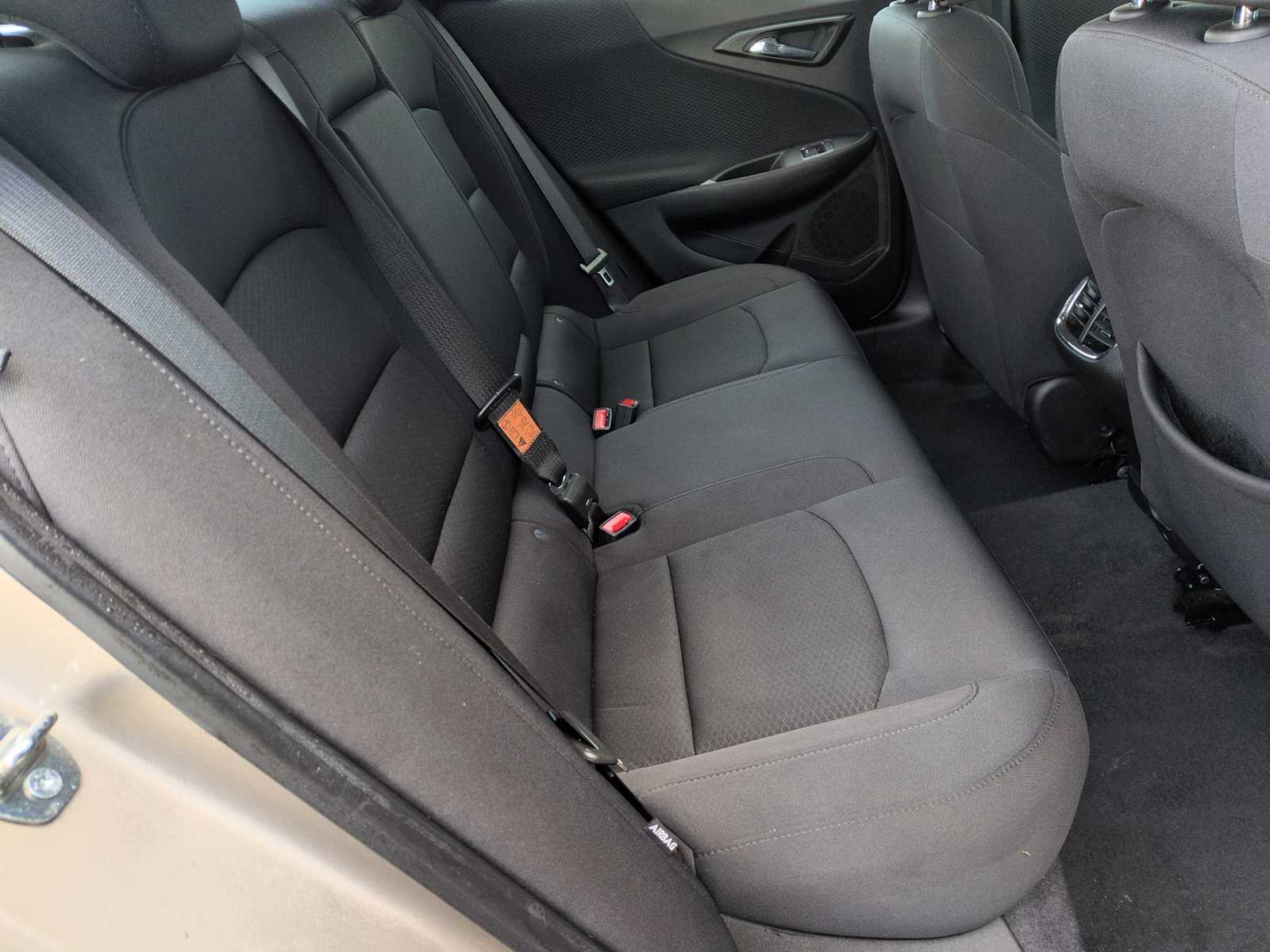 Thumbnail: 2023 Chevrolet Malibu - 20