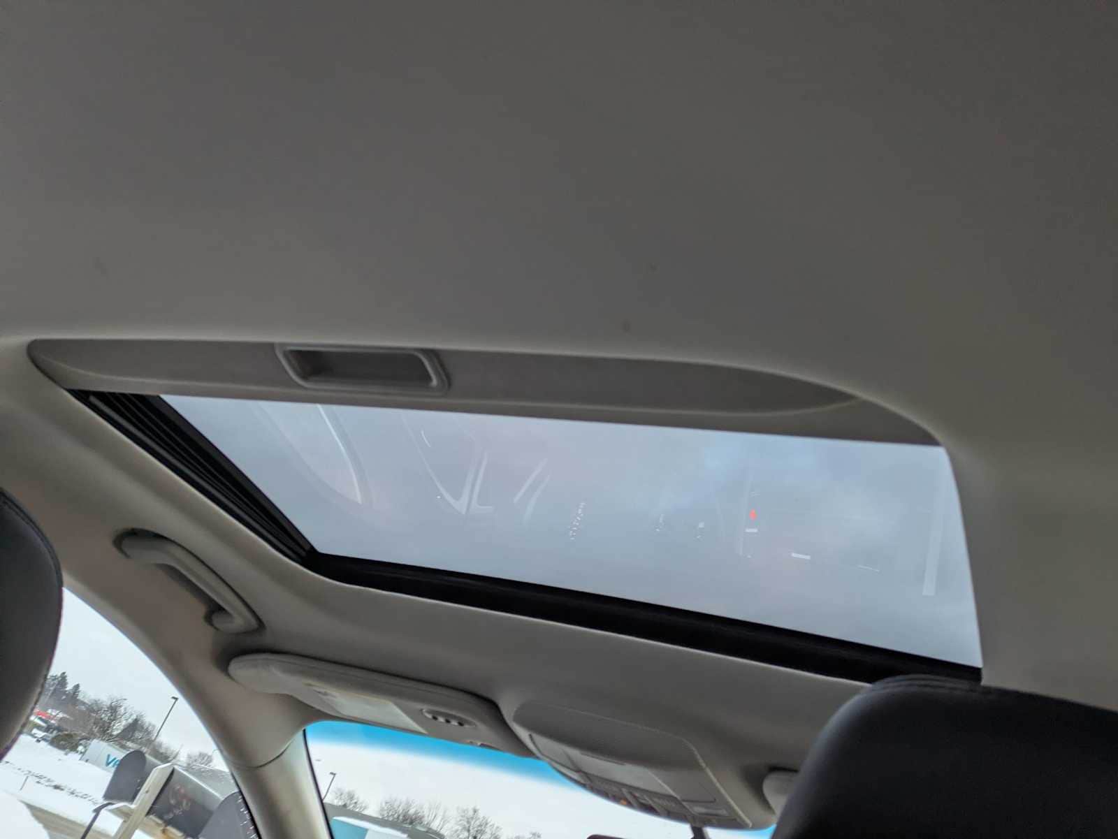 Thumbnail: 2014 Lincoln MKZ - 21