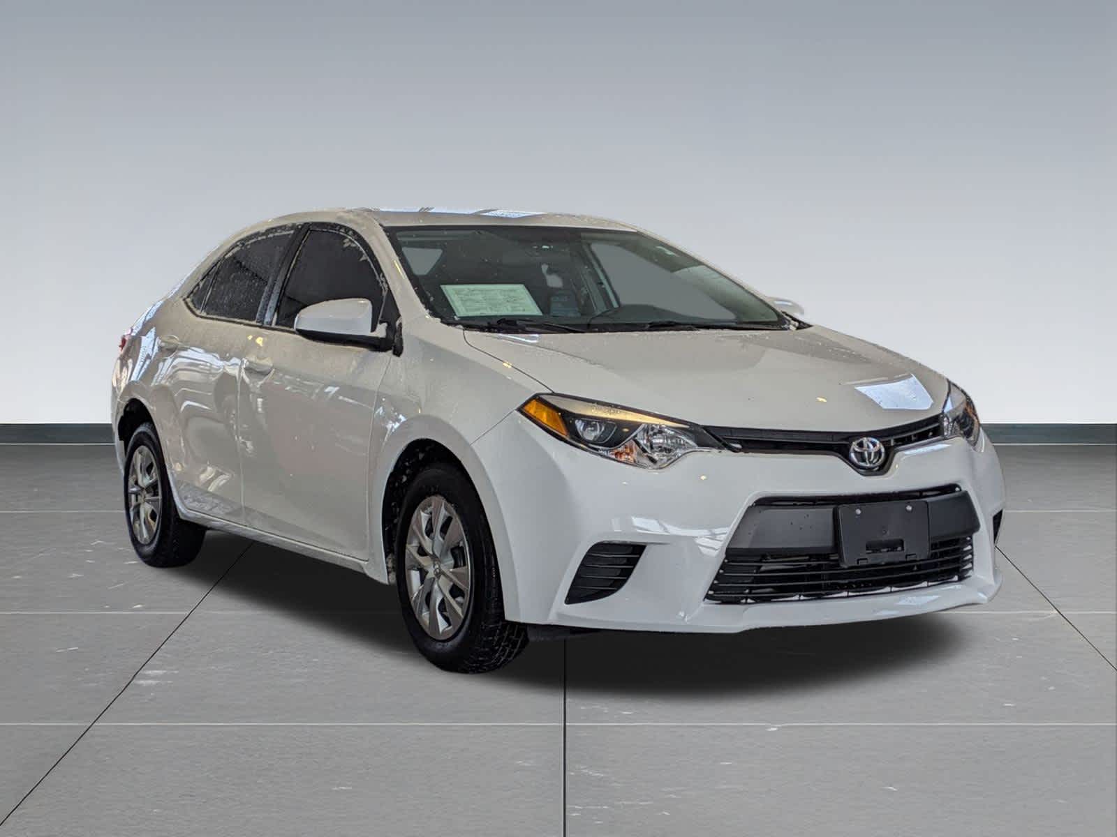 Thumbnail: 2015 Toyota Corolla - 8