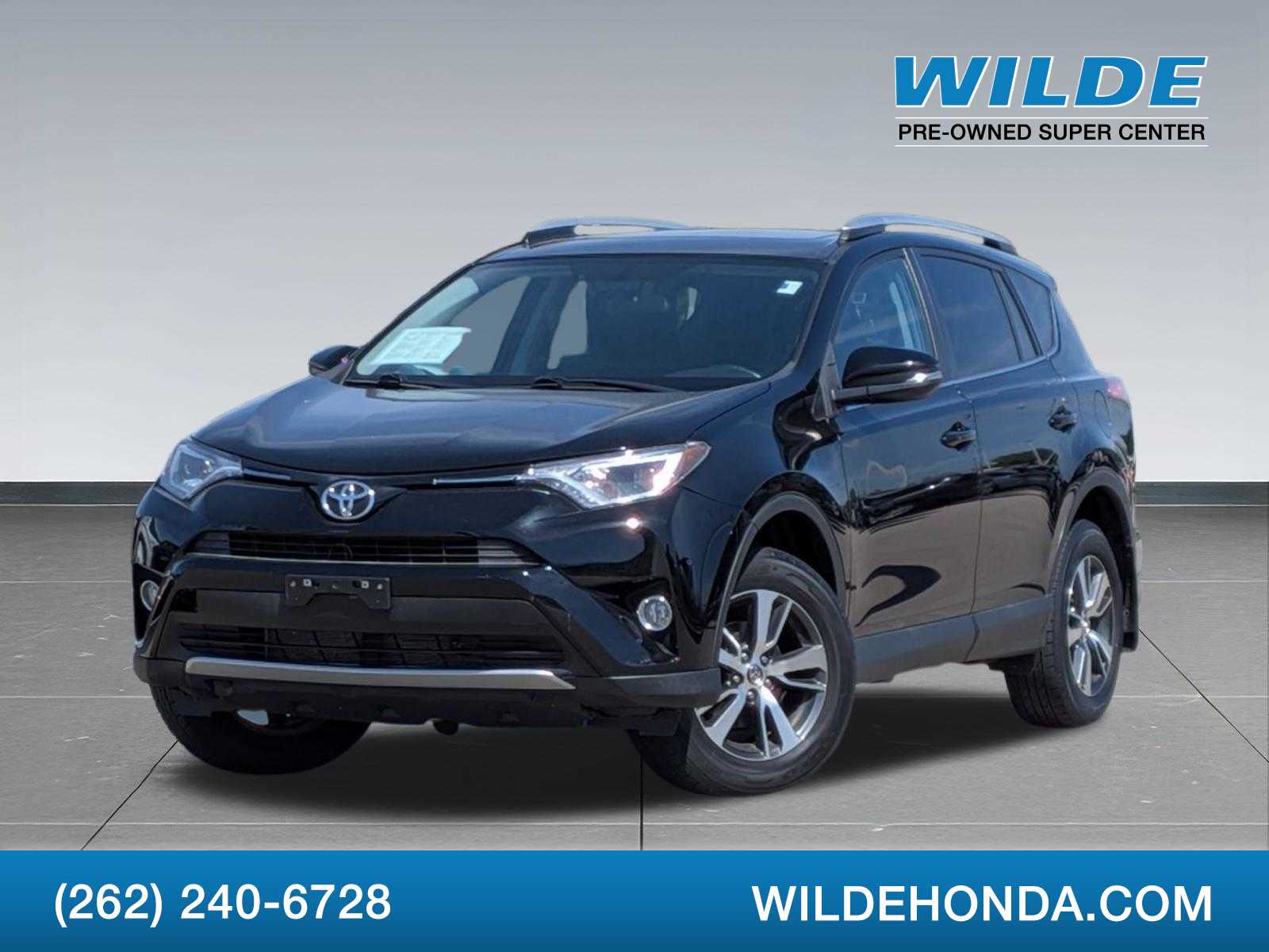 2016 Toyota RAV4 XLE -
                  Waukesha, WI
