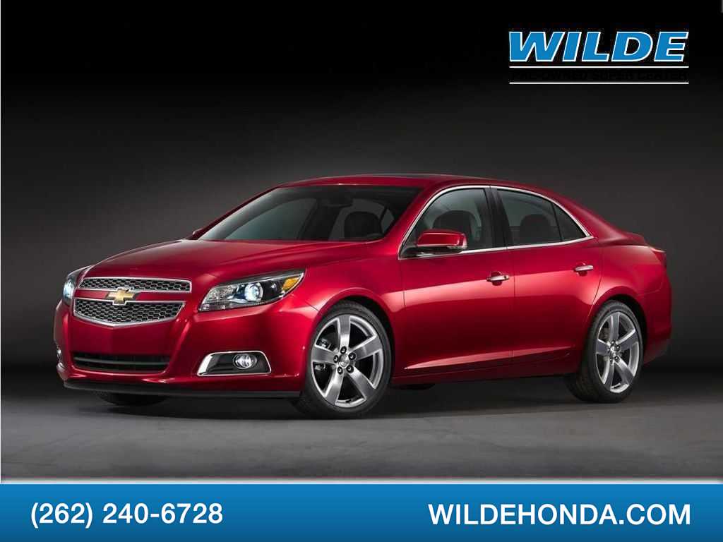 2013 Chevrolet Malibu LT -
                  Waukesha, WI
