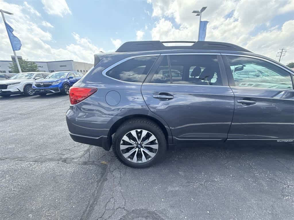 Thumbnail: 2015 Subaru Outback - 6