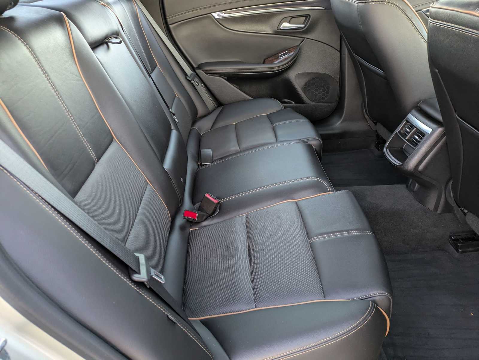 Thumbnail: 2015 Chevrolet Impala - 19