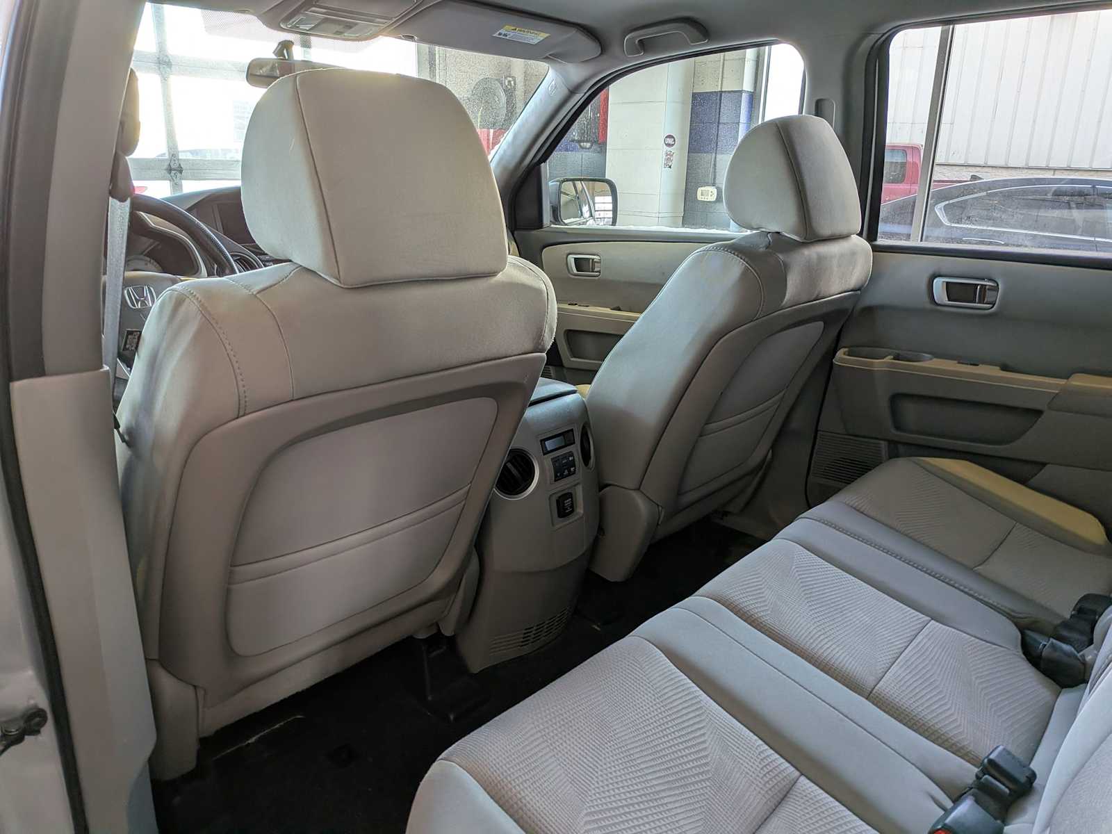 Thumbnail: 2013 Honda Pilot - 16