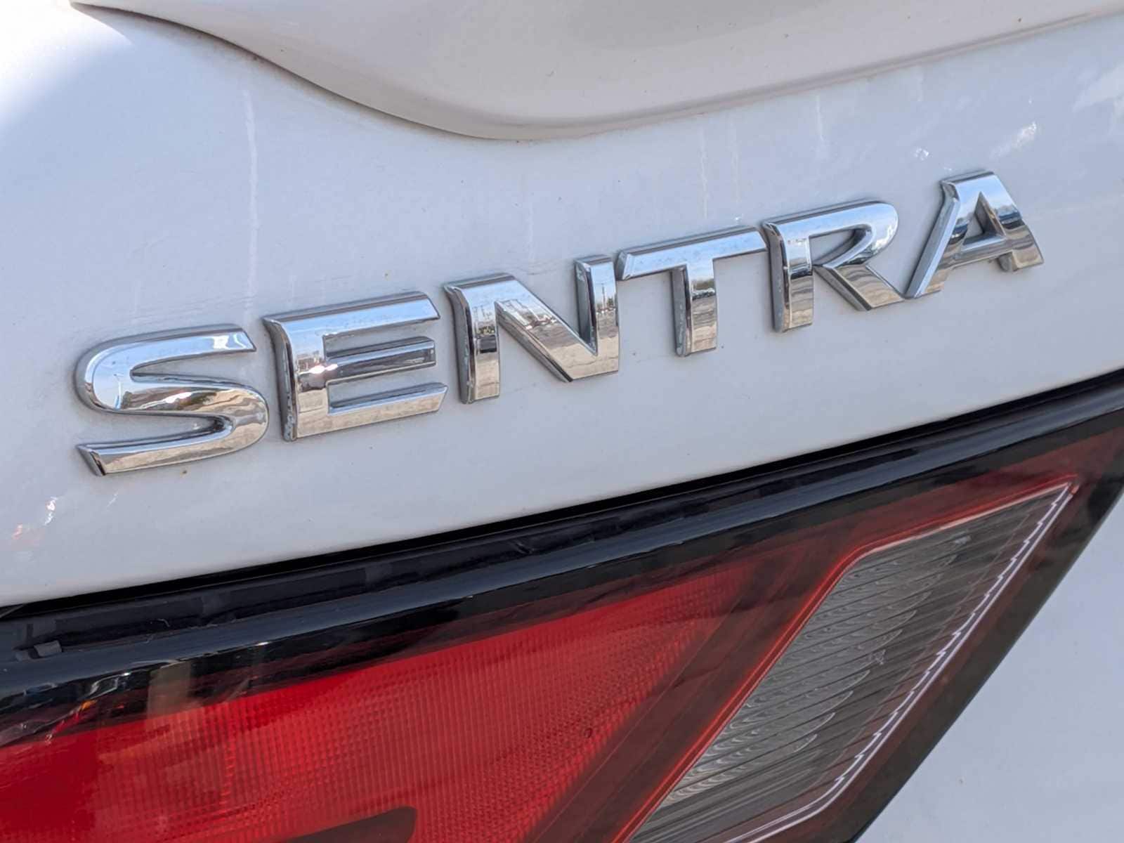 Thumbnail: 2020 Nissan Sentra - 10