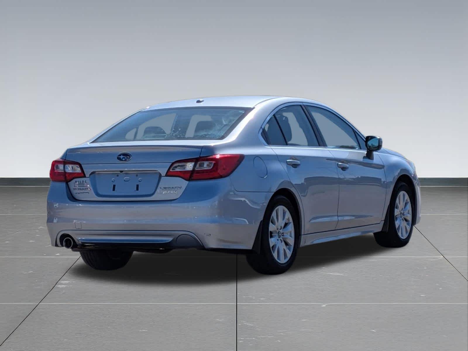 Thumbnail: 2015 Subaru Legacy - 5