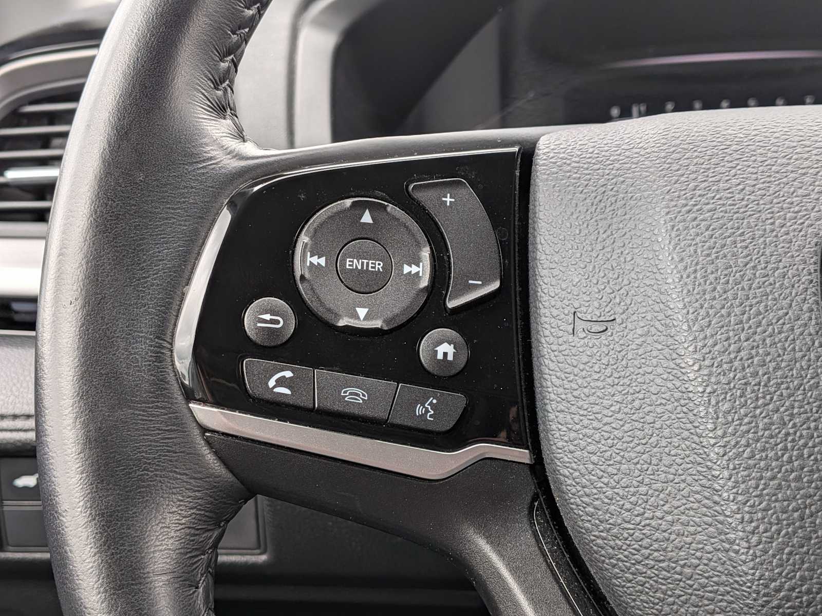 Thumbnail: 2023 Honda Odyssey - 24