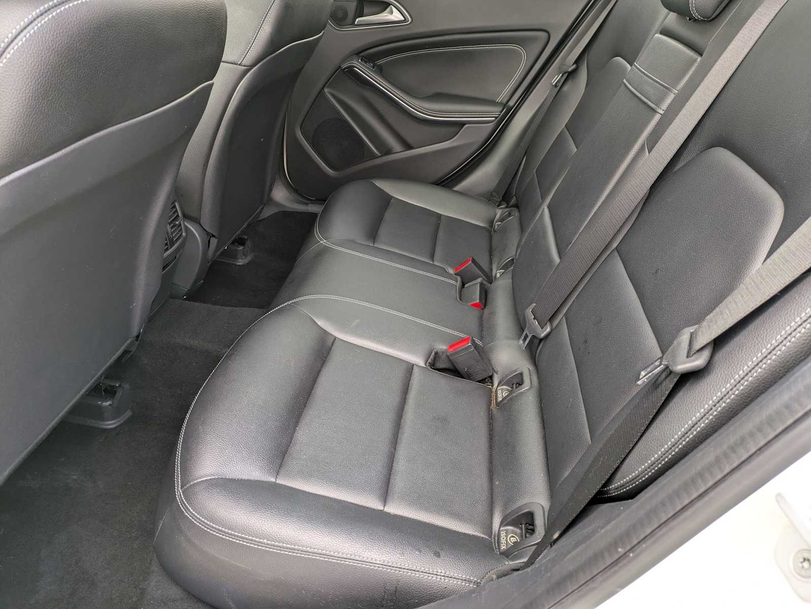 Thumbnail: 2016 Mercedes-Benz GLA - 19