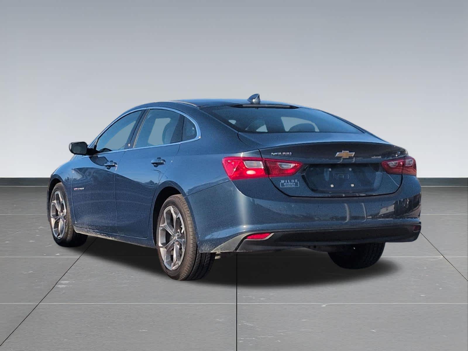 Thumbnail: 2024 Chevrolet Malibu - 4