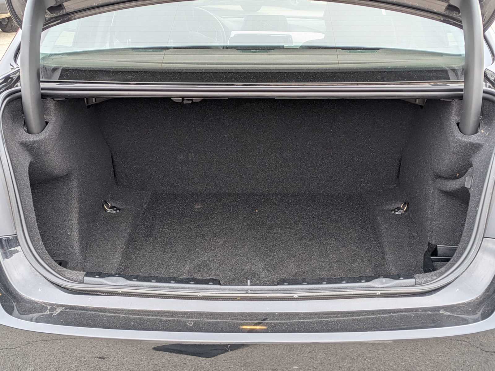 Thumbnail: 2015 BMW 3 Series - 32