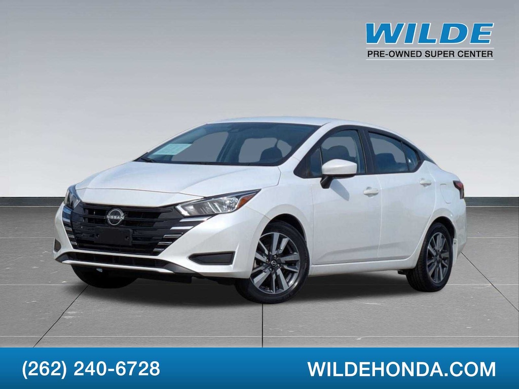 Used 2023 Nissan Versa 1.6 SV Sedan