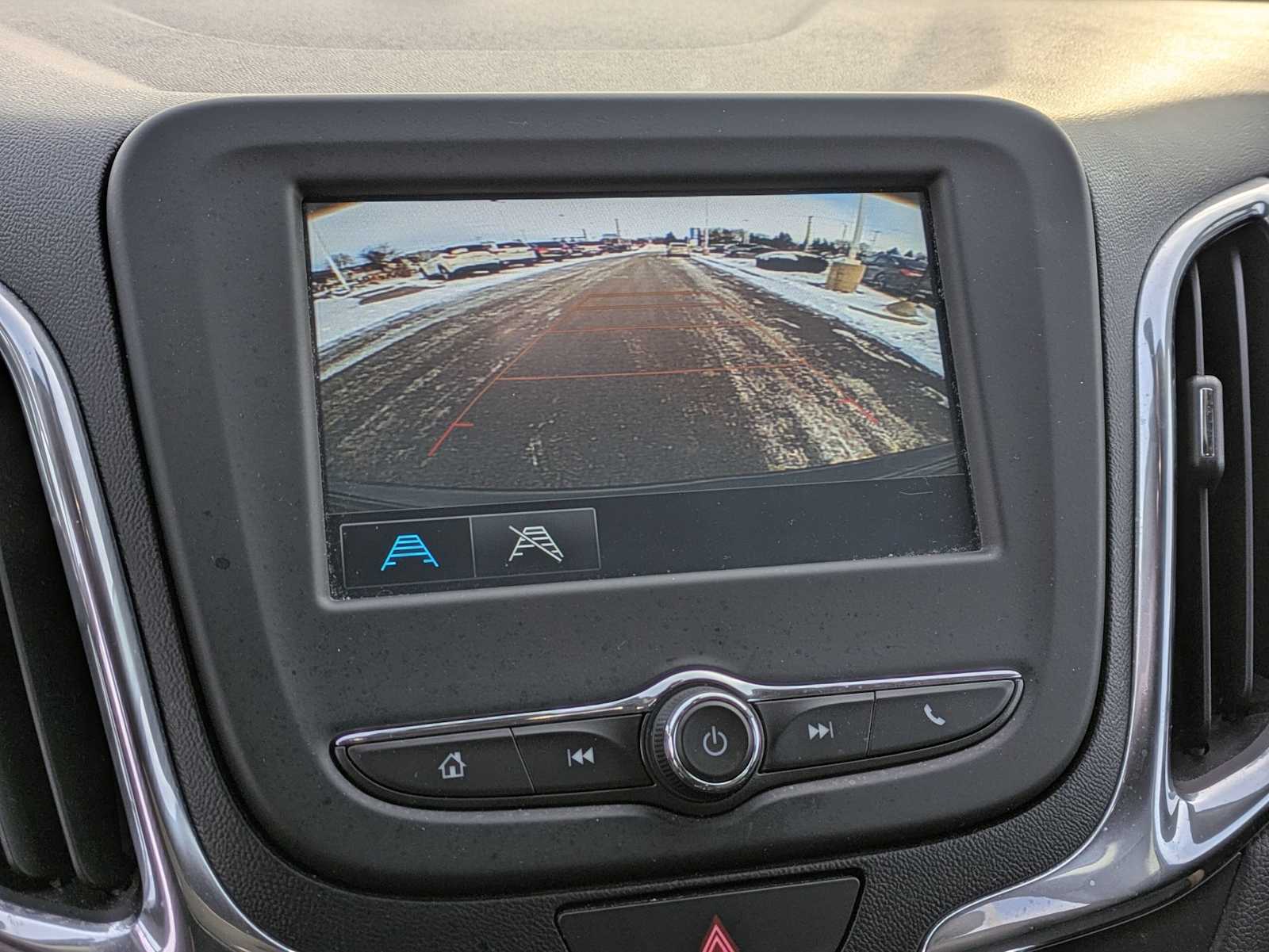 Thumbnail: 2018 Chevrolet Equinox - 27