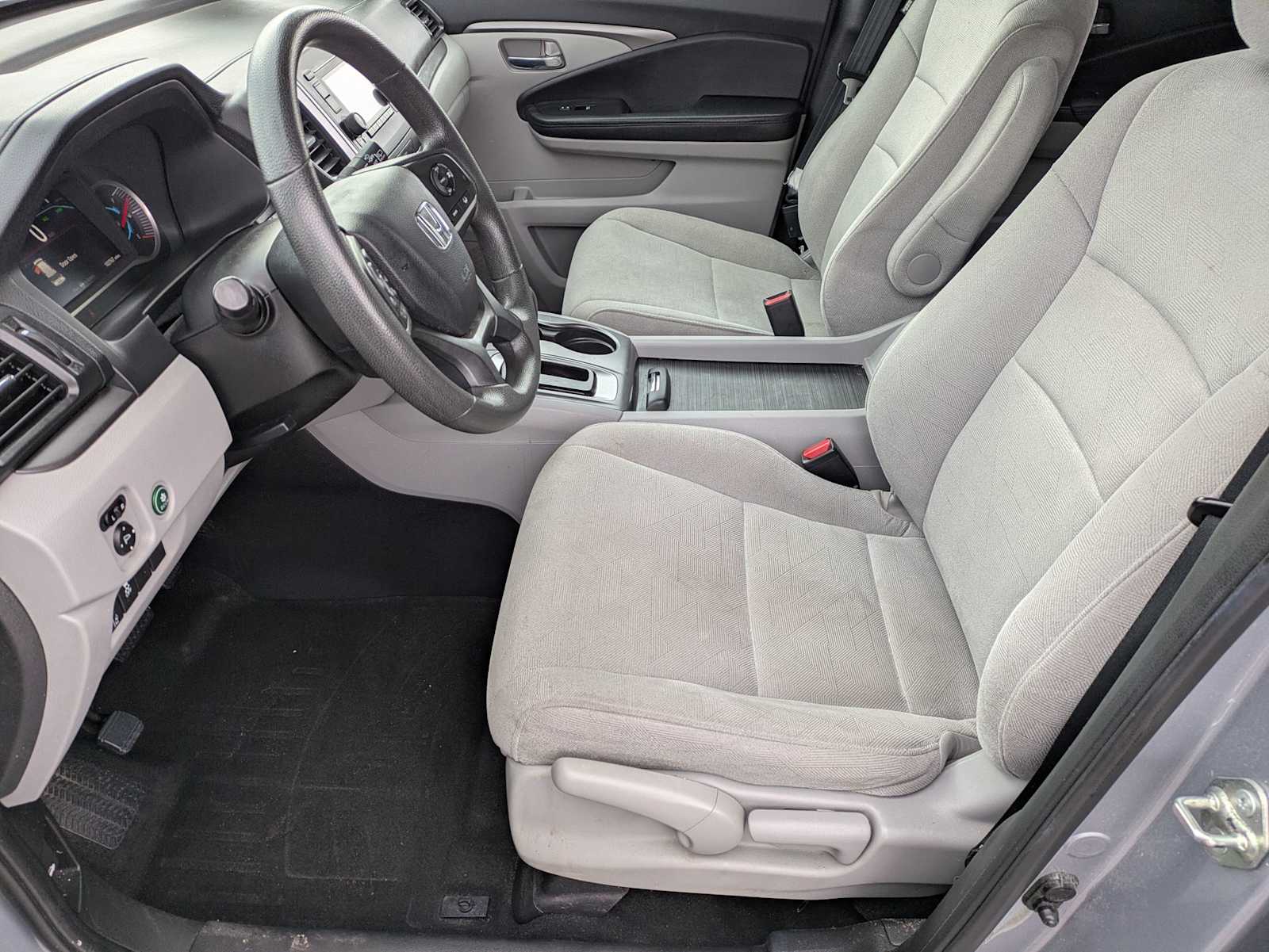 Thumbnail: 2020 Honda Pilot - 15