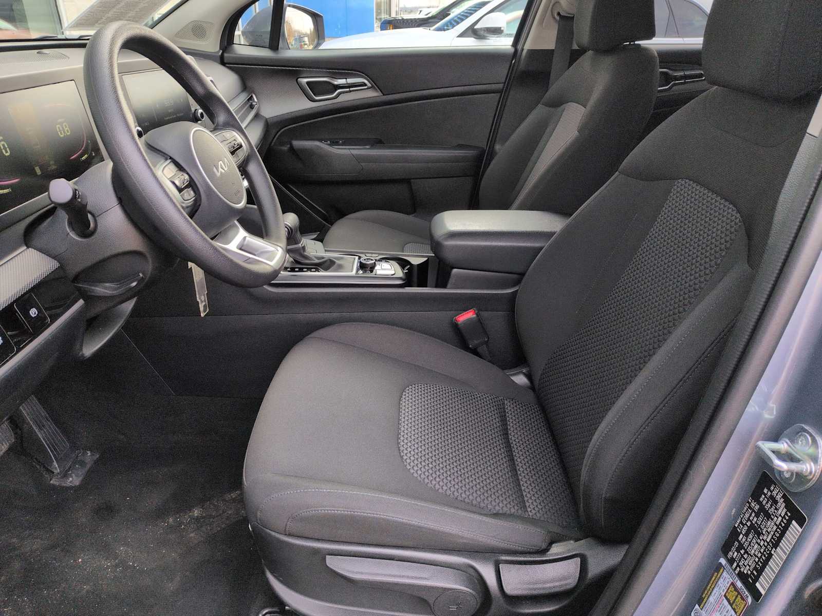 Thumbnail: 2025 Kia Sportage - 16