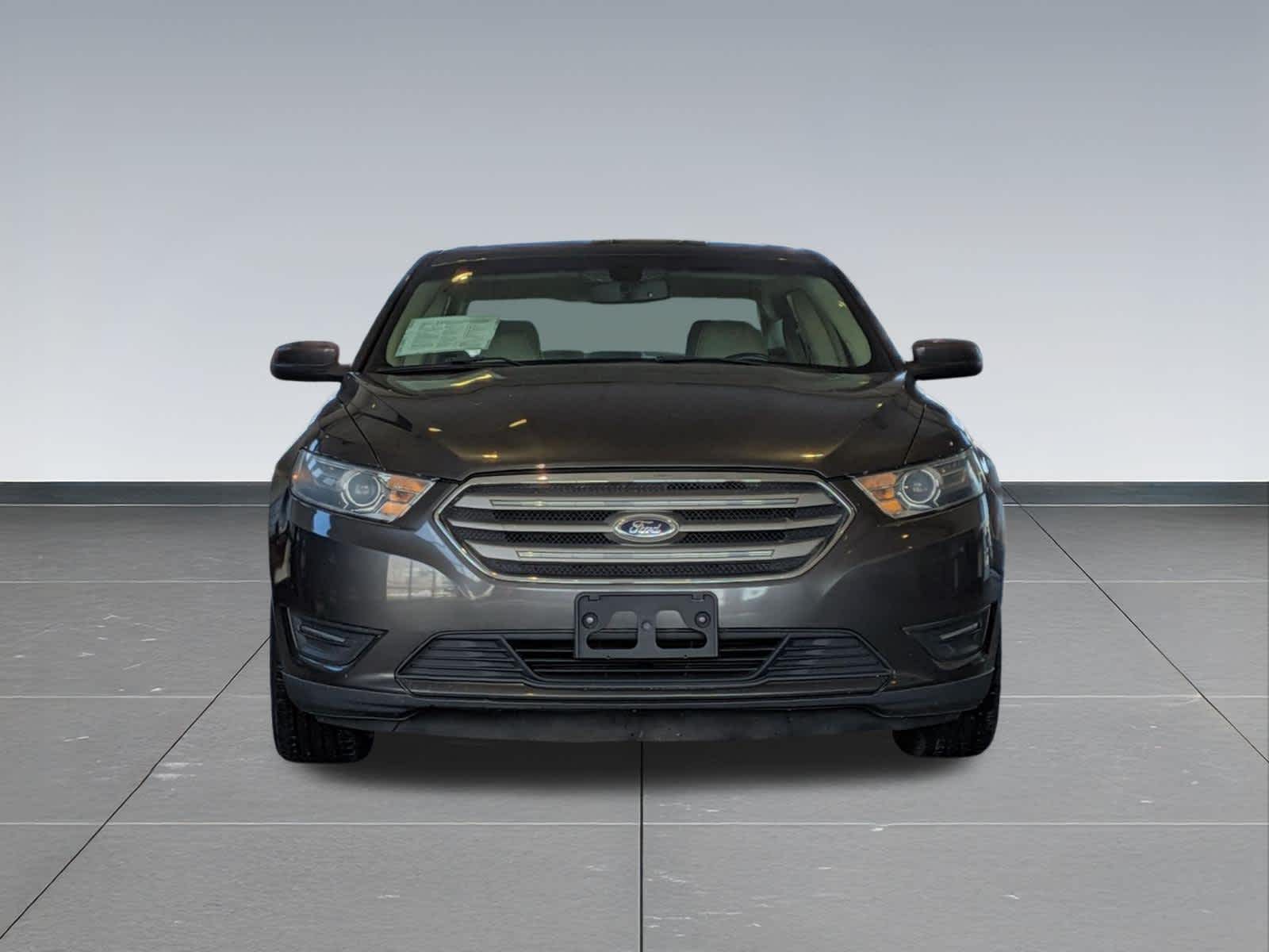 Thumbnail: 2015 Ford Taurus - 5