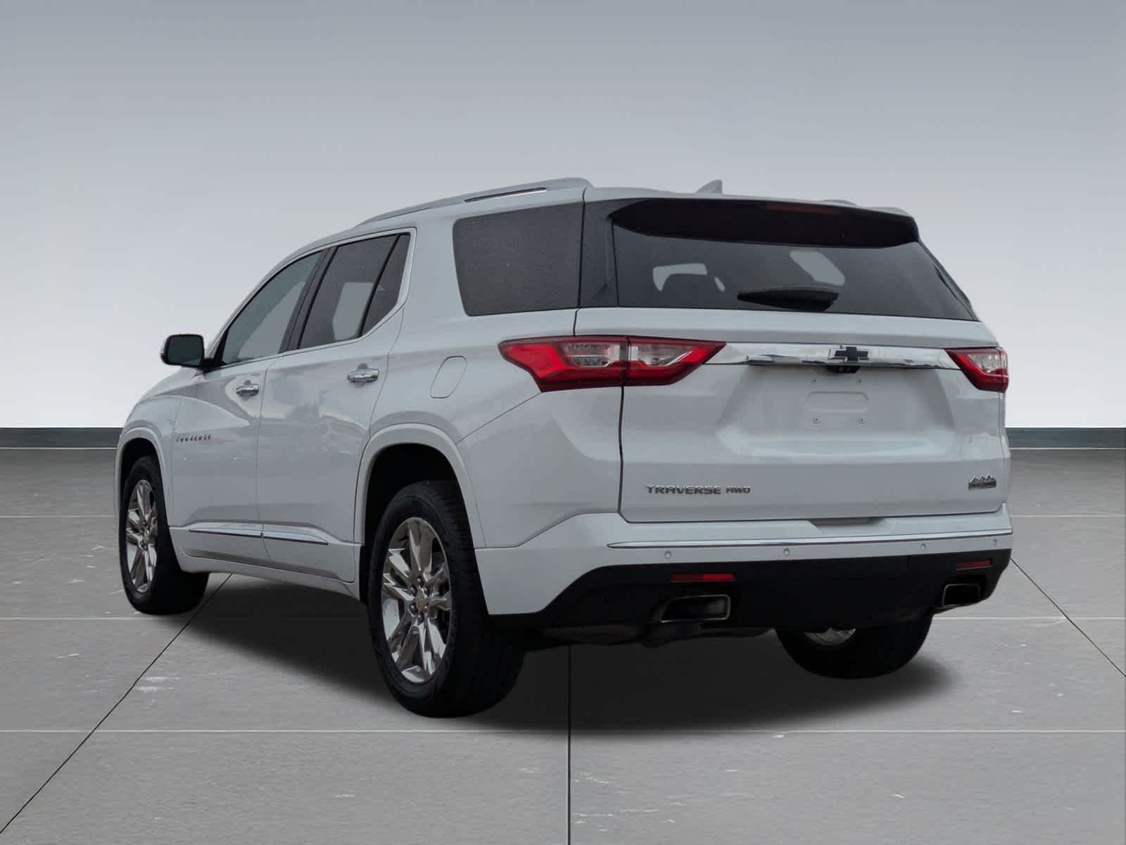 2020 Chevrolet Traverse High Country photo 3