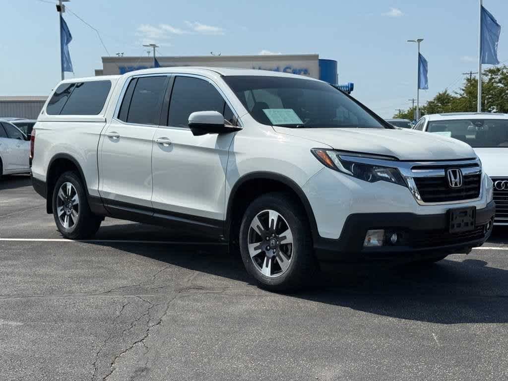 2019 Honda Ridgeline RTL-T -
                  Waukesha, WI