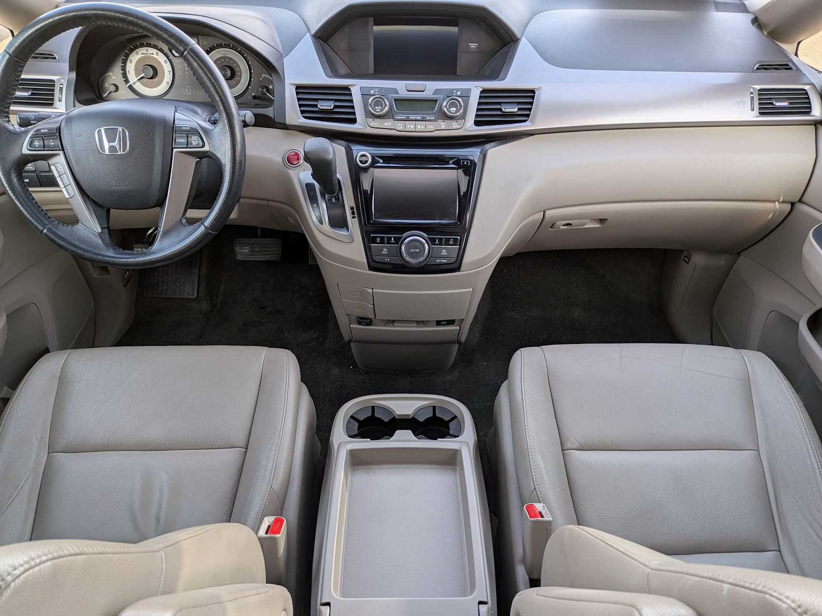 Thumbnail: 2017 Honda Odyssey - 14