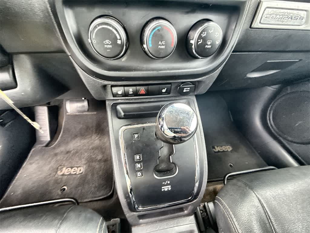 Thumbnail: 2016 Jeep Compass - 27