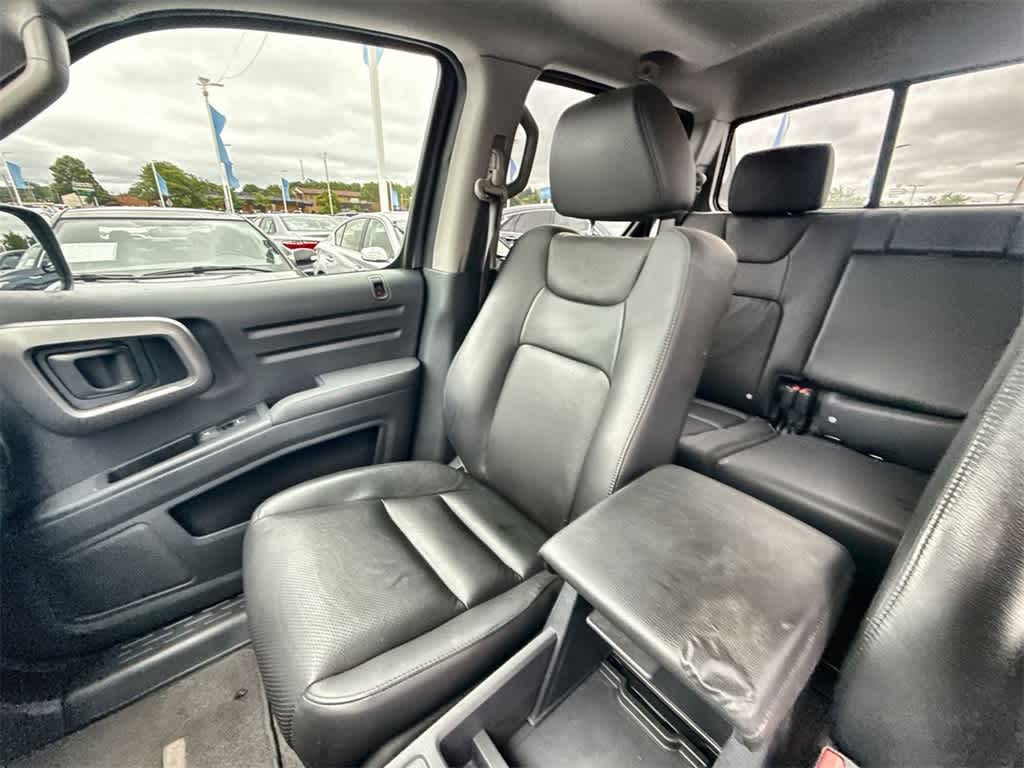 Thumbnail: 2013 Honda Ridgeline - 21
