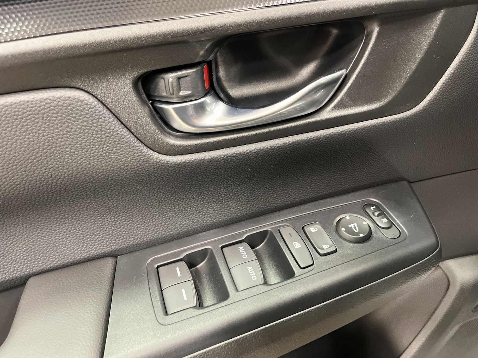 2026 Honda CR-V Sport 10