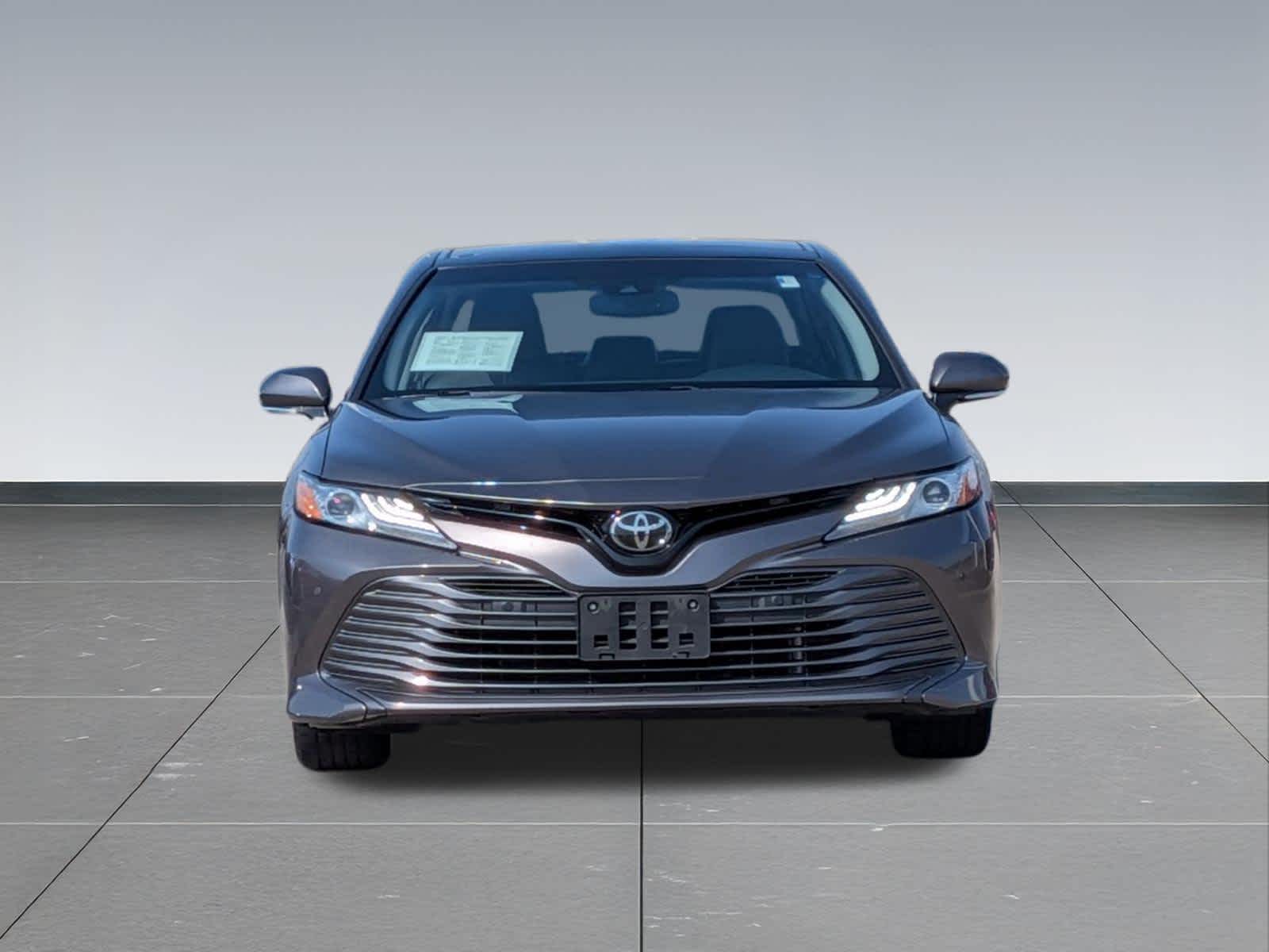 Thumbnail: 2018 Toyota Camry - 8