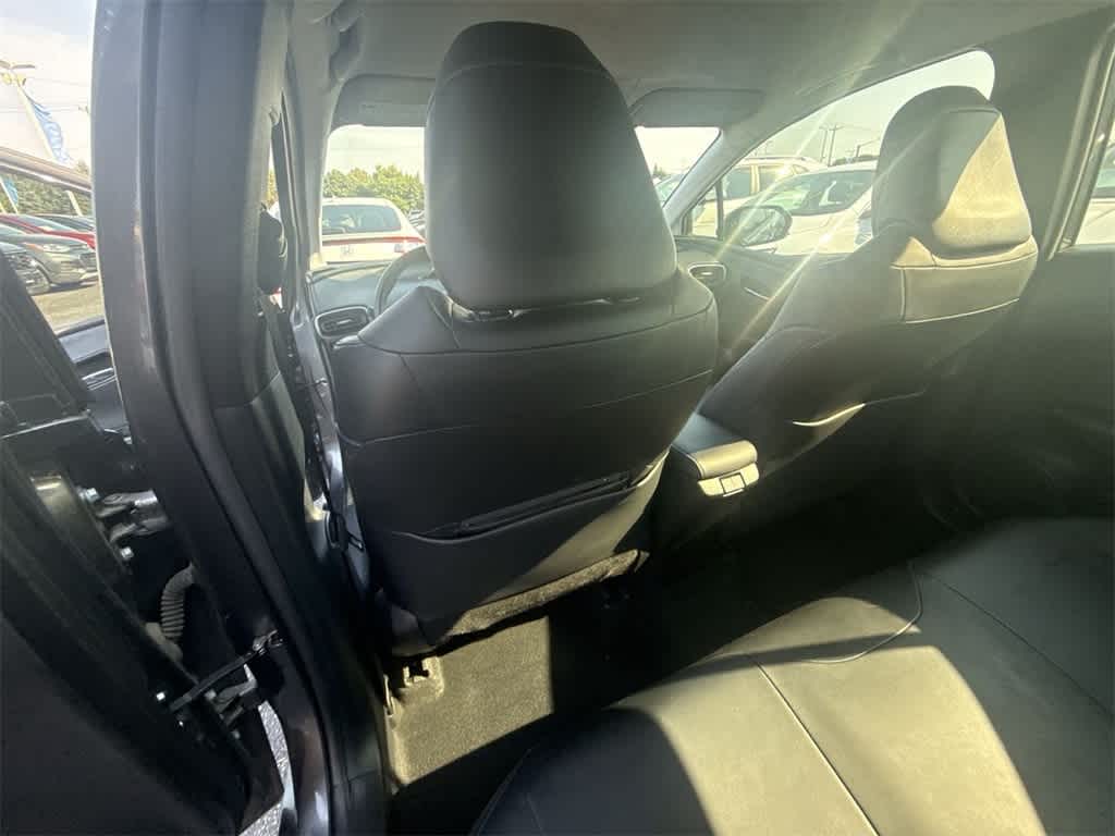 Thumbnail: 2019 Toyota Prius - 17