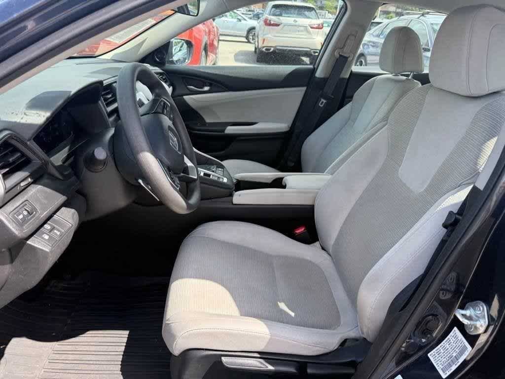 Thumbnail: 2021 Honda Insight - 13