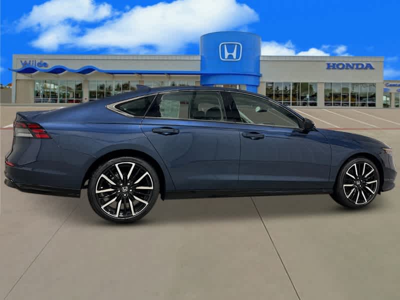 Thumbnail: 2025 Honda Accord - 8