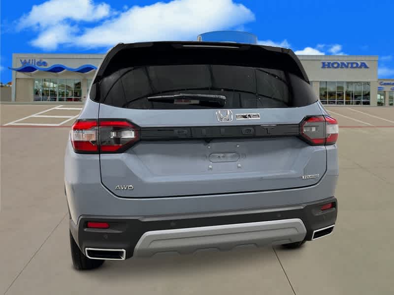 2025 Honda Pilot Touring photo 4
