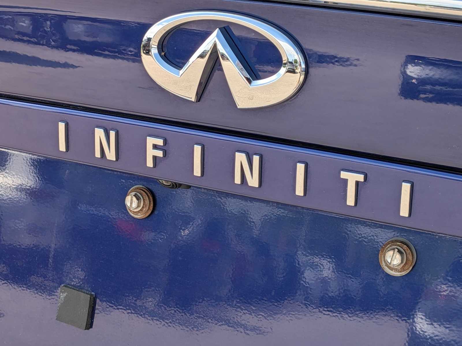 Thumbnail: 2018 INFINITI QX30 - 12