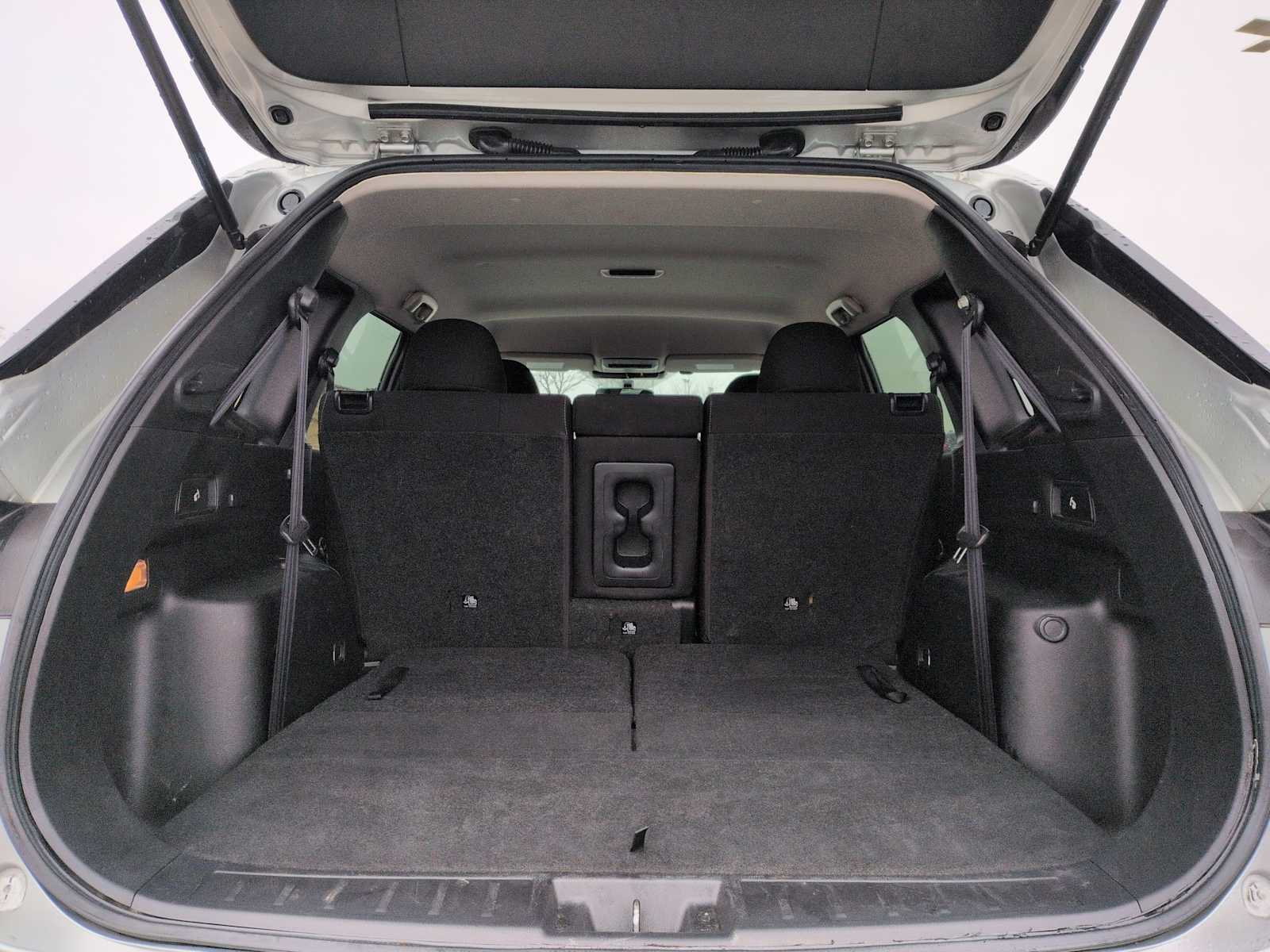 Thumbnail: 2022 Mitsubishi Outlander - 30