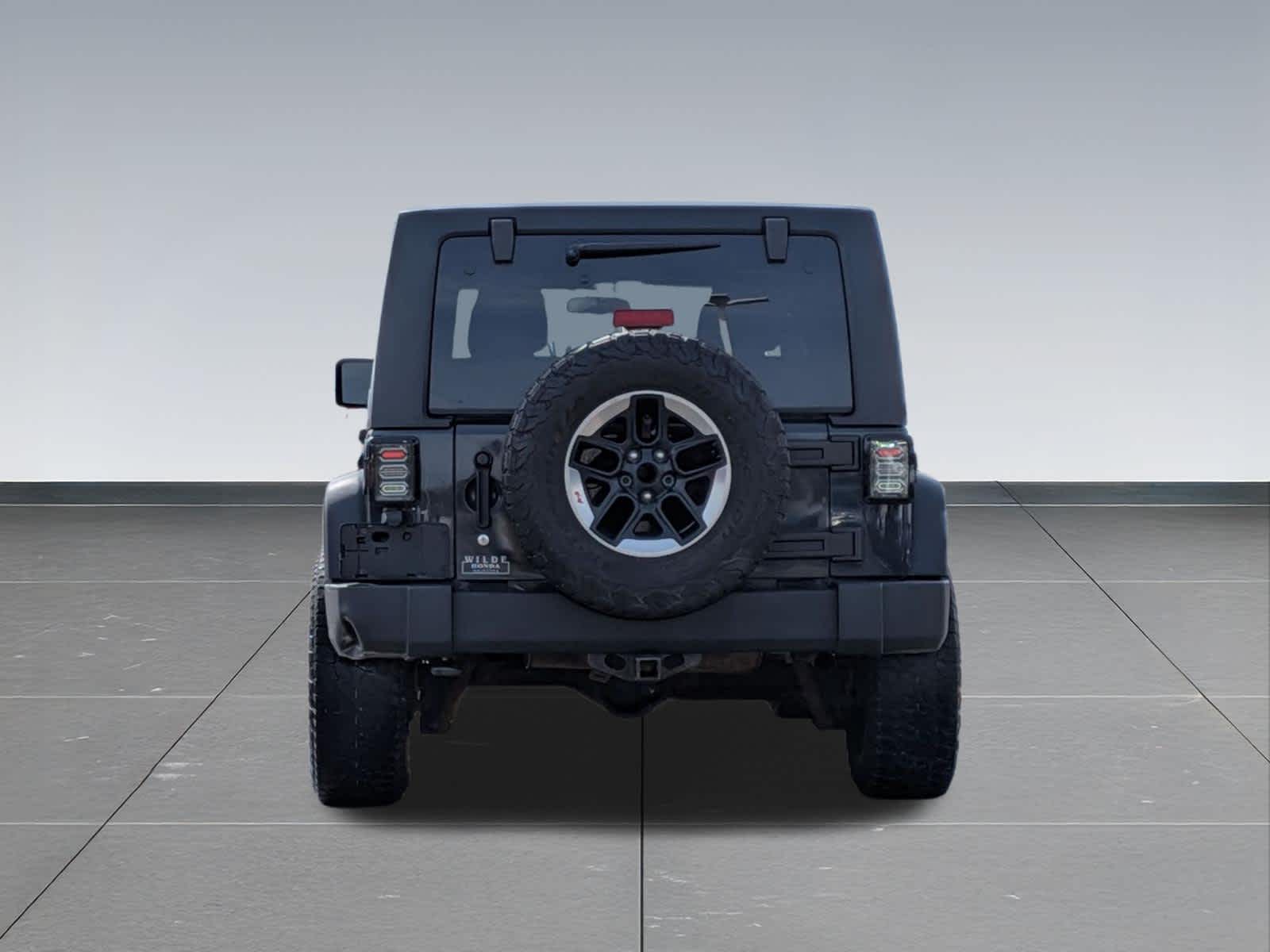Thumbnail: 2017 Jeep Wrangler - 4