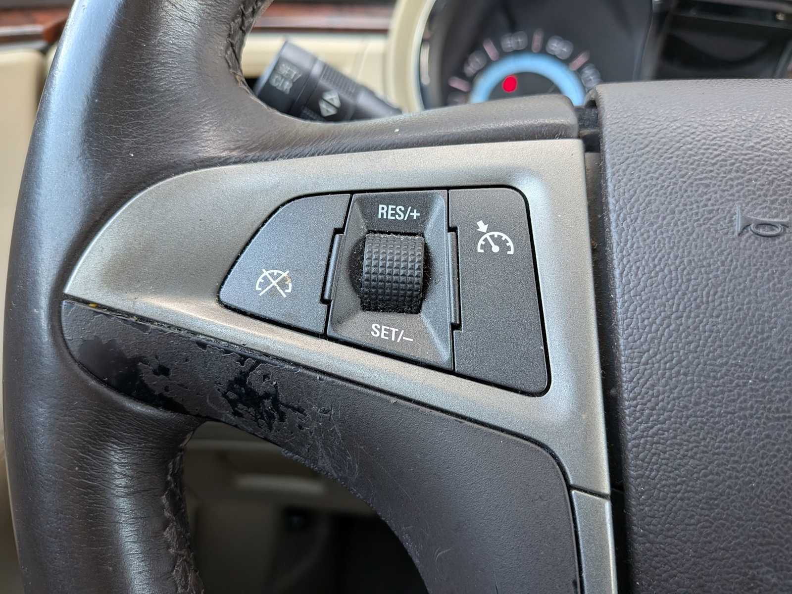 Thumbnail: 2013 Buick LaCrosse - 22