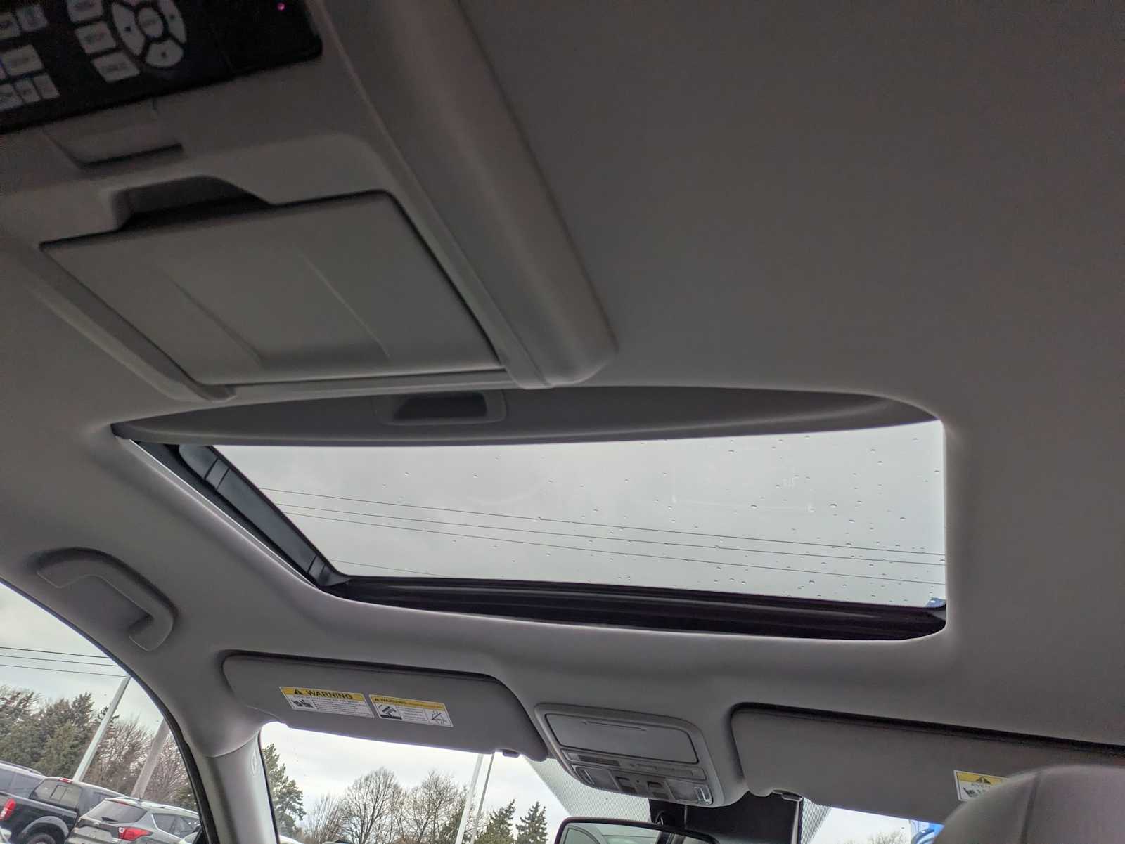 Thumbnail: 2018 Honda Pilot - 20