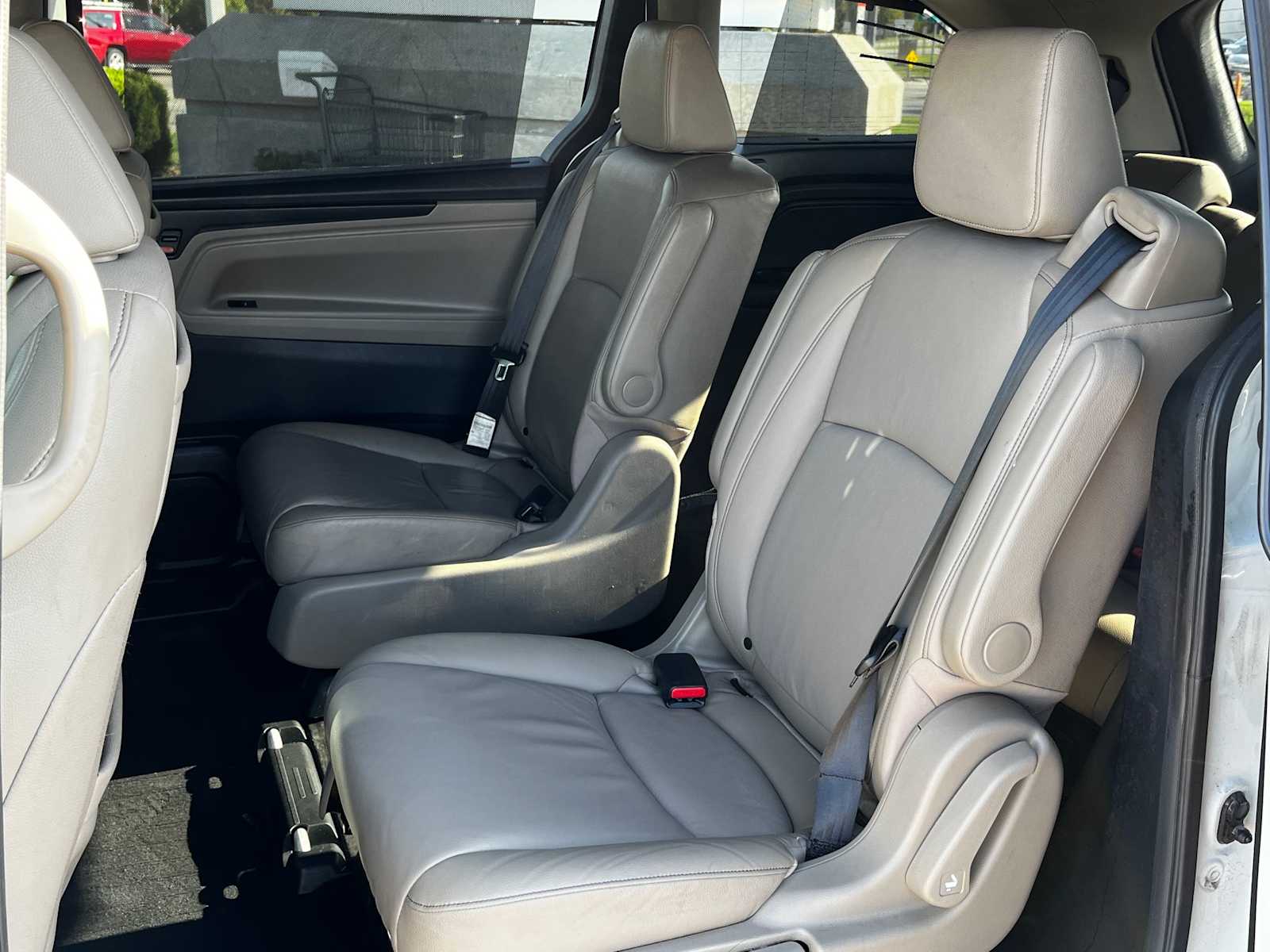 Thumbnail: 2023 Honda Odyssey - 18
