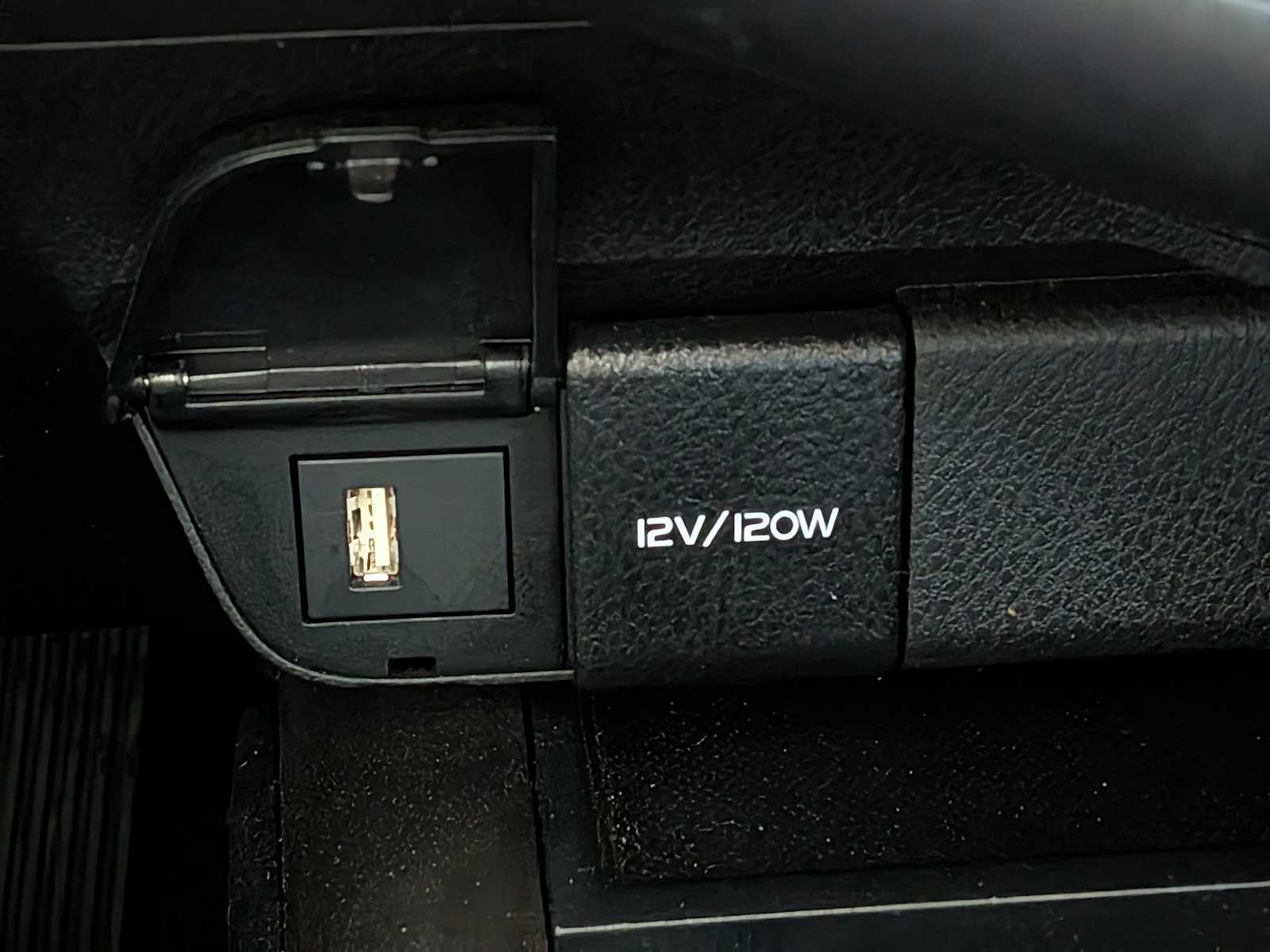 Thumbnail: 2022 Toyota Camry - 31