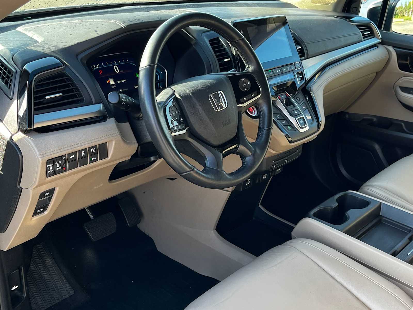 Thumbnail: 2023 Honda Odyssey - 2