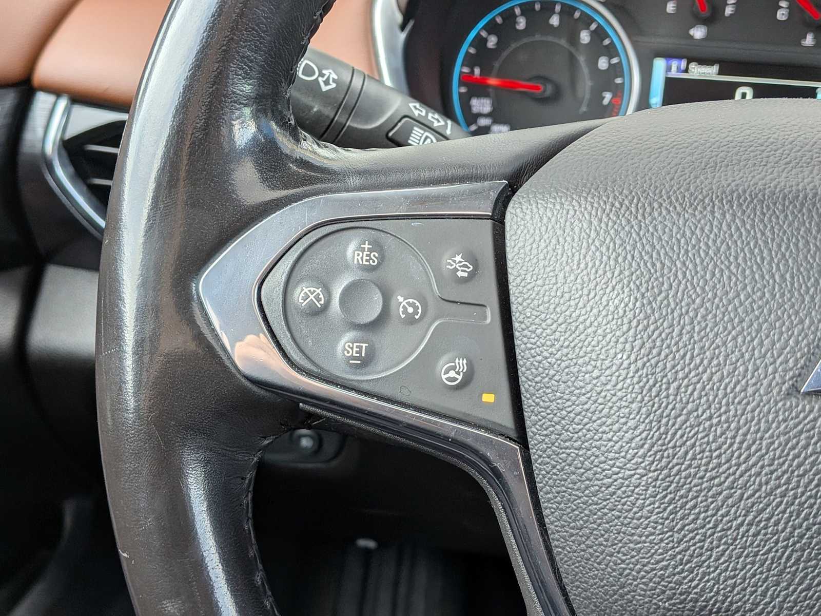 Thumbnail: 2019 Chevrolet Traverse - 24