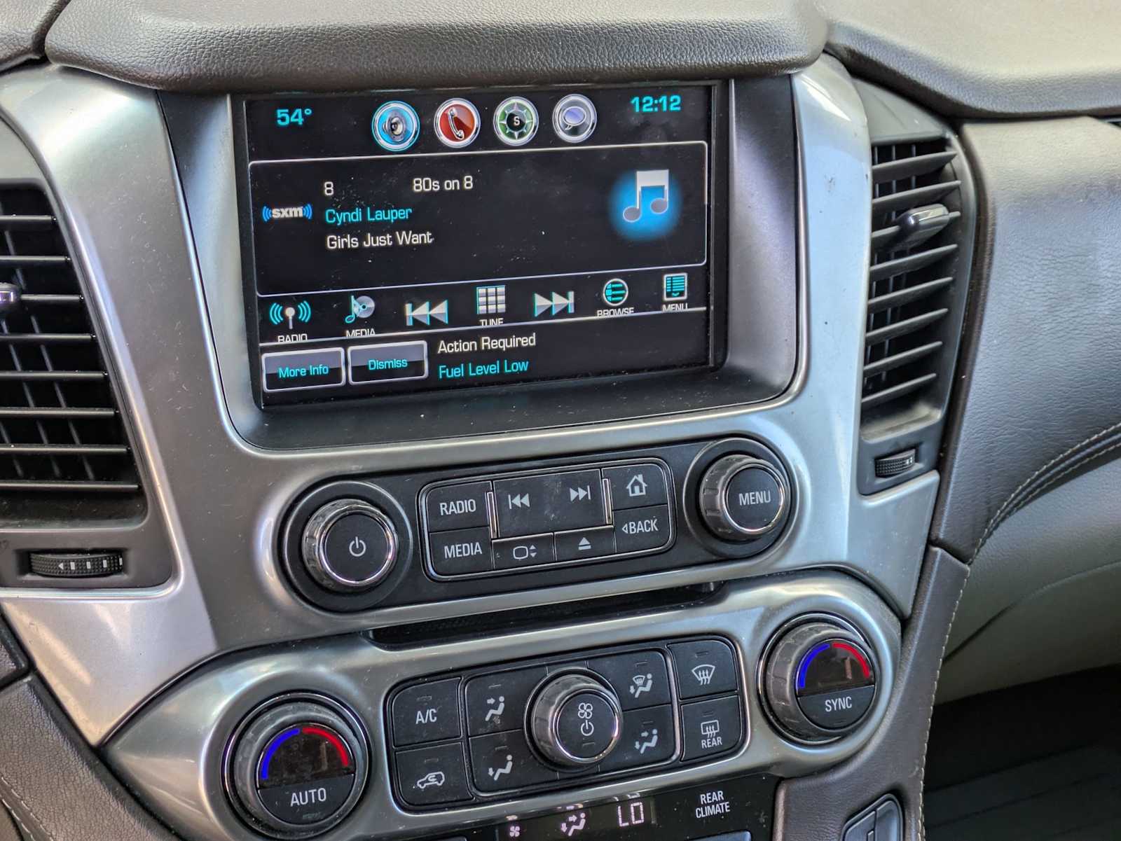 Thumbnail: 2019 Chevrolet Suburban - 26