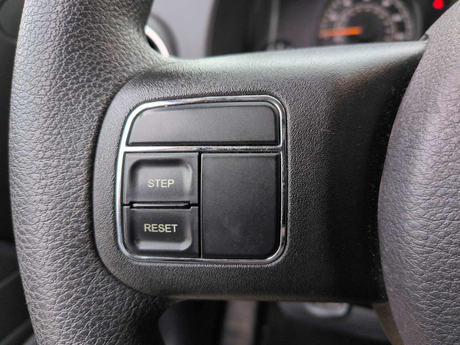 Thumbnail: 2015 Jeep Compass - 22