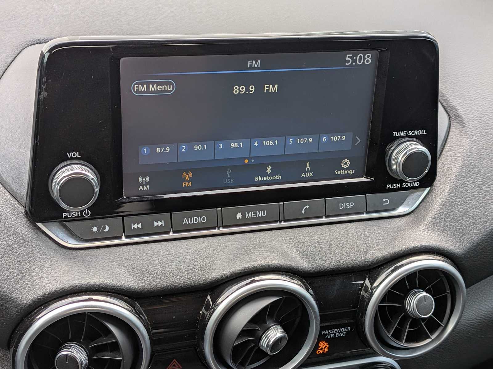 Thumbnail: 2020 Nissan Sentra - 26