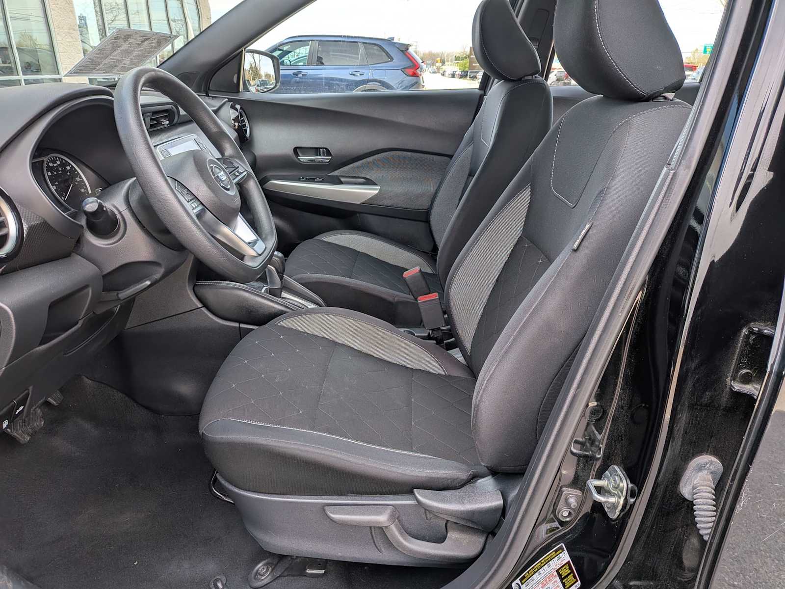 Thumbnail: 2020 Nissan Kicks - 15