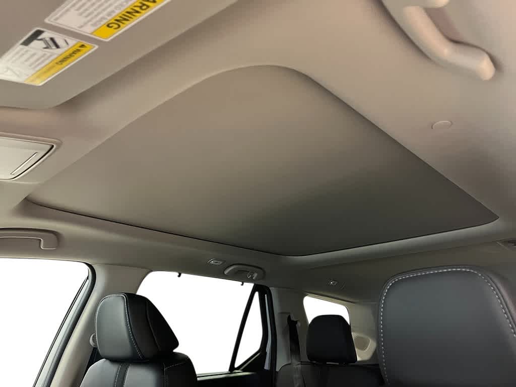 2025 Honda Pilot Touring 14